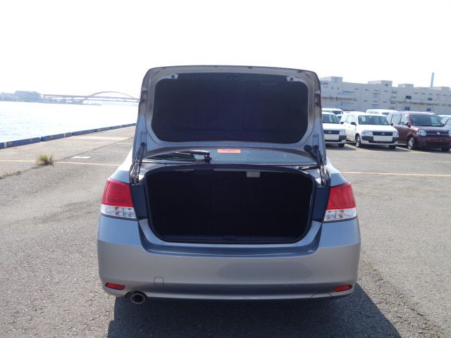 S.LEGACY B4 SILVER