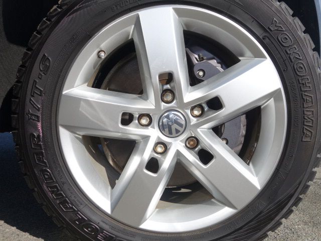 VW TOUREG HYBRID SILVER