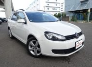 VW. GOLF VARIANT WHITE