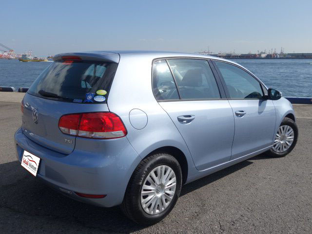VW GOLF