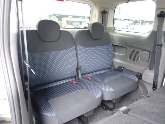 MITSUBISHI DELICA