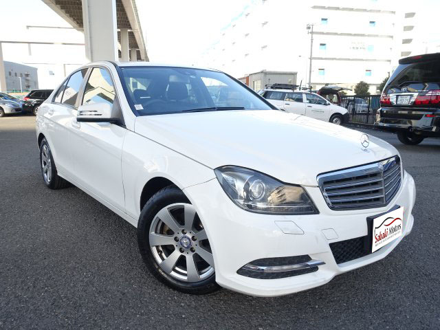 MERCEDES BENZ C180