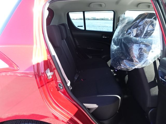 SUZUKI SWIFT(RED WINE)